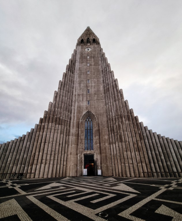 Kosciol-Hallgrimskirkja-reykjavik